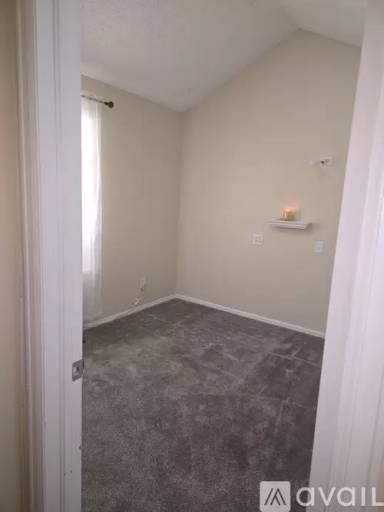 Main picture of 973 S Pitkin Ct