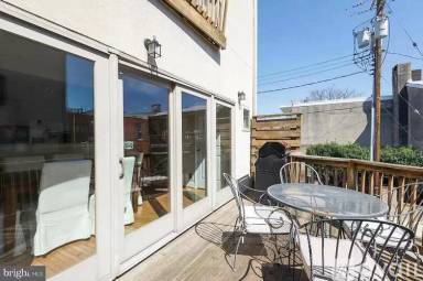 Main picture of 110 Pilgrim Lndg