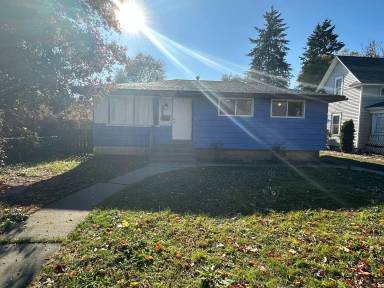 Main picture of 2924 E Indiana Ave