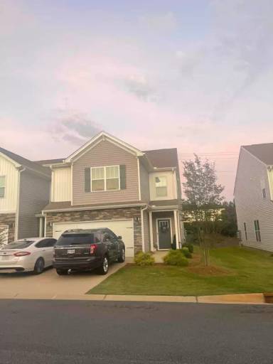 Main picture of 571 Yellow Fox Rd