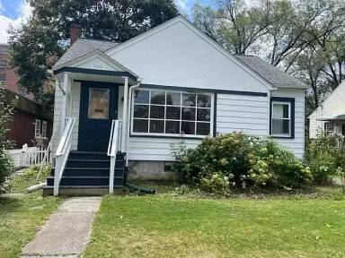 Main picture of 1016 Old Boalsburg Rd
