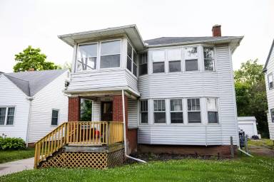 Main picture of 4127 N Lockwood Ave