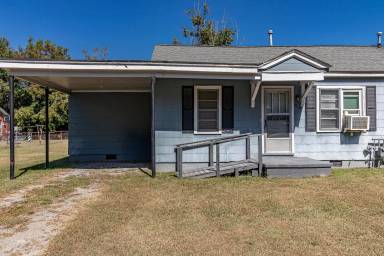 Main picture of 903 4th St