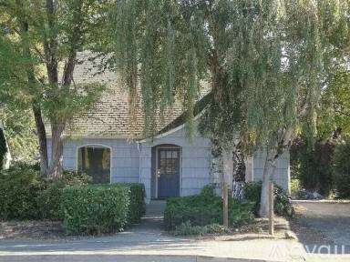 Main picture of 413 S Main St