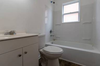 Main picture of 1704 Valley Forge Way
