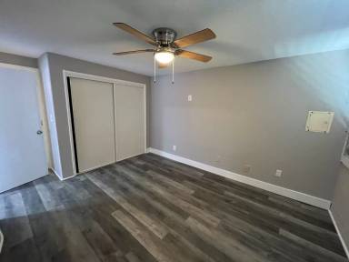 Main picture of 2120 Star Rd