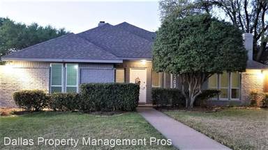 Main picture of 1307 E Spring Valley Rd