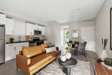 Main picture of 1704 N 22nd St