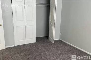 Main picture of 4025 Ruskin Way