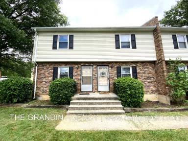 Main picture of 2159 Mulberry St