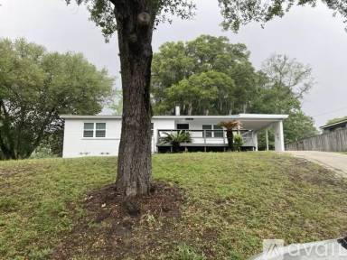 Main picture of 6923 Gaillardia Rd S