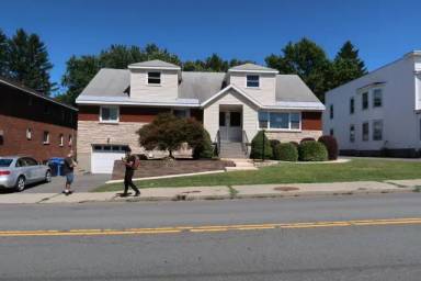 Main picture of 65 McAlpin St