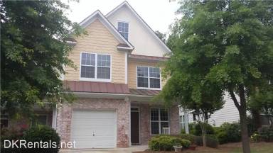Main picture of 336 Saint Claire Dr