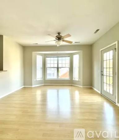 Main picture of 350 W Wilson St