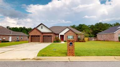 Main picture of 1004 Legacy Dr