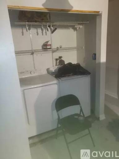 Main picture of 2810 Herkimer St
