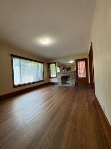 Main picture of 1508 E Holly St