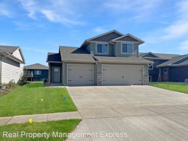 Main picture of 2624 S Lana Dr