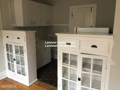 Main picture of 1525 W Estes Ave