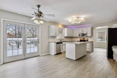 Main picture of 926 5th Ave N