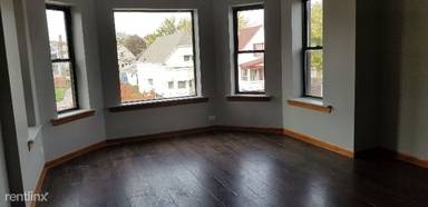 Main picture of 6355 S Washtenaw Ave