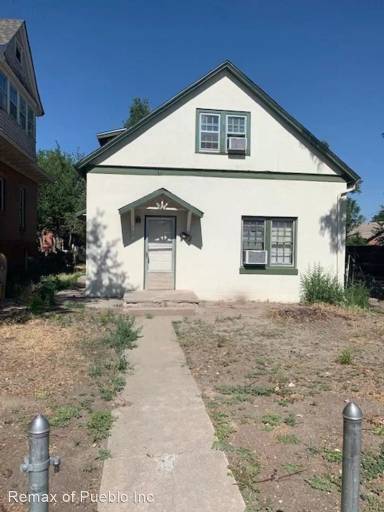 Main picture of 921 Carteret Ave