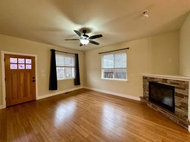 Main picture of 436 Peppermint Ln NE