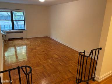 Main picture of 235 E 46th St