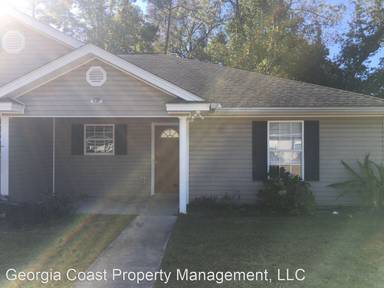 Main picture of 16 Commons Ct