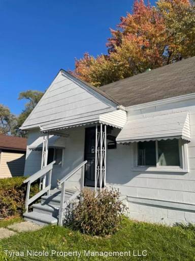 Main picture of 18058 Cardoni St