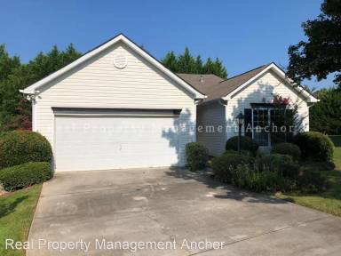 Main picture of 703 Brambling Way