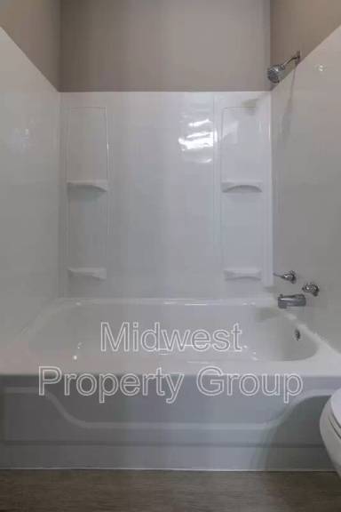 Main picture of 510 W Cherry St