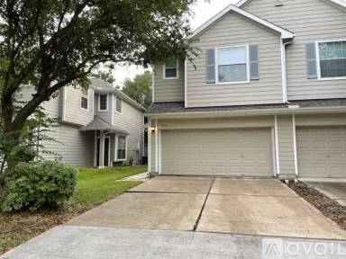 Main picture of 17527 Olympic Park Ln