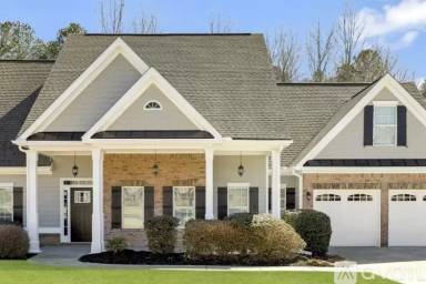 Main picture of 2512 4th Ave N