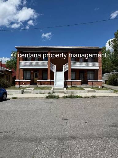 Main picture of 61 W Gold St