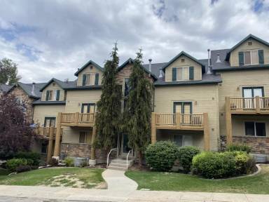 Main picture of 3555 N Fox Run