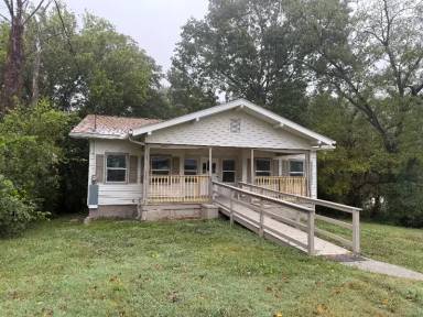 Main picture of 4402 Immanuel St