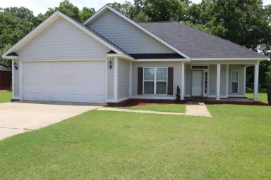 Main picture of 192 Huntingdon Dr