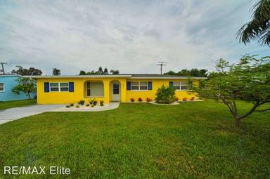 Main picture of 461 1st Ave