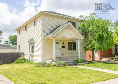 Main picture of 2205 Regina Ave