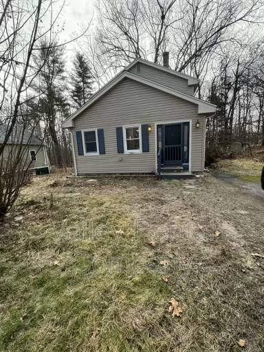 Main picture of 16 Winslow Ave