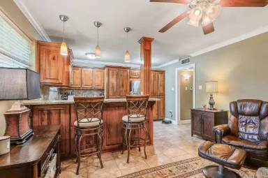Main picture of Park Place Condominiums