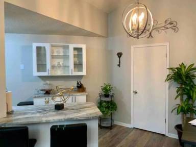 Main picture of 3933 Atrium Dr