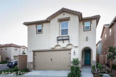 Main picture of 1559 N Rendezvous Way