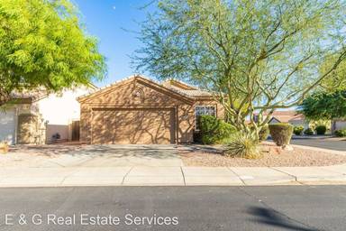 Main picture of 4215 E Palo Brea Ln