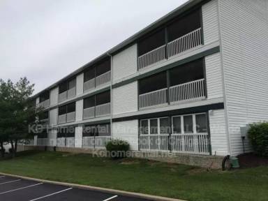 Main picture of 6836 N Olive St