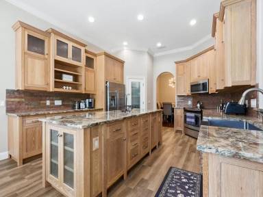 Main picture of 534 Ria Mirada Ct