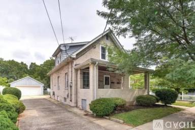 Main picture of 310 Mawbey St