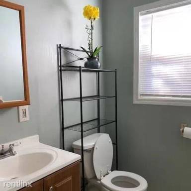 Main picture of 1638 23rd Ave