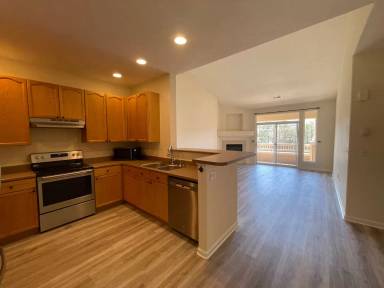 Main picture of 8457 S Hoyt Way